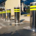 hydraulic bollard